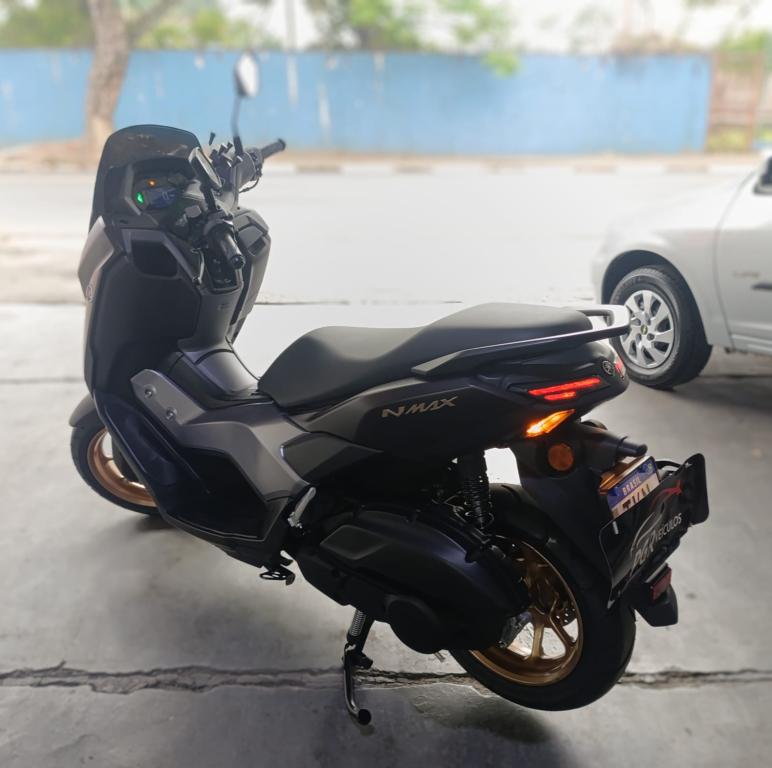 YAMAHA NMax 160 - Foto