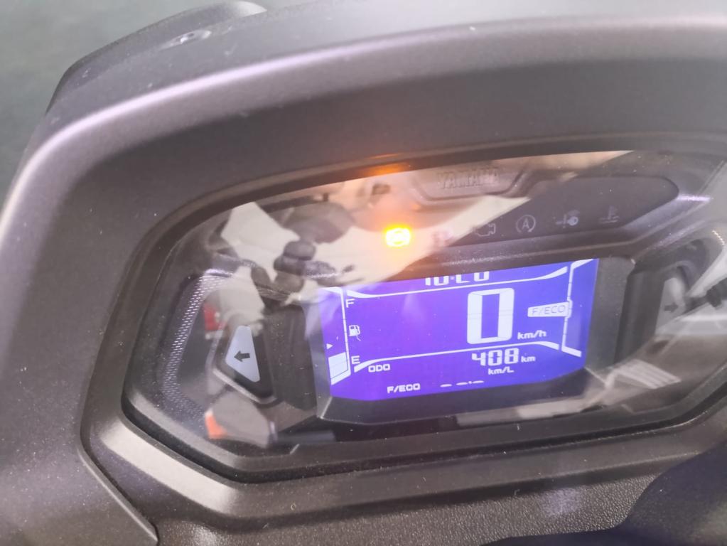 YAMAHA NMax 160 - Foto