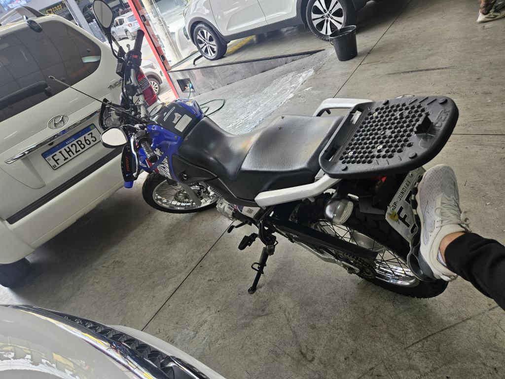 YAMAHA XTZ 150 Crosser - Foto