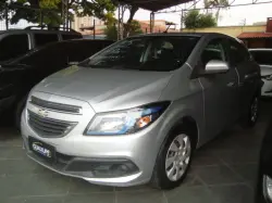 CHEVROLET Onix Hatch 1.4 4P FLEX LT AUTOMTICO