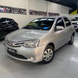 TOYOTA Etios Hatch 1.3 16V 4P FLEX X AUTOMTICO