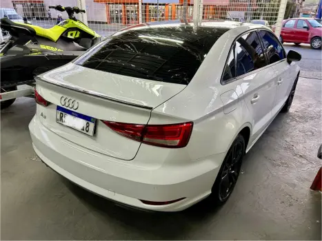 AUDI A3 Sedan 1.4 16V 4P FLEX TFSI PRESTIGE AUTOMÁTICO, Foto 4 AUDI A3 Sedan 1.4 16V 4P FLEX TFSI PRESTIGE AUTOMÁTICO, Foto 4