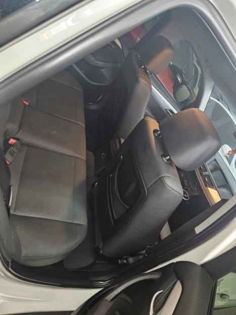BMW X1 2.0 16V 4P S DRIVE 18I AUTOM�TICO, Foto 8
