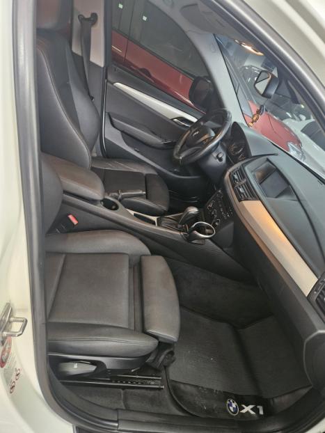 BMW X1 2.0 16V 4P S DRIVE 18I AUTOM�TICO, Foto 9