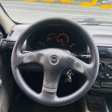 CHEVROLET Classic Sedan 1.0 4P, Foto 18