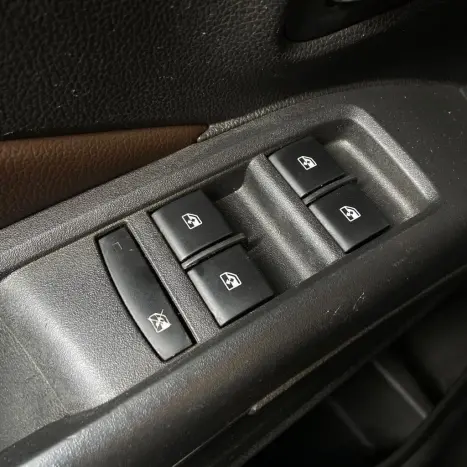 CHEVROLET Cobalt 1.8 4P FLEX LTZ AUTOM�TICO, Foto 33