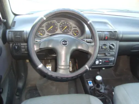 CHEVROLET Corsa Hatch 1.0 16V SUPER, Foto 9
