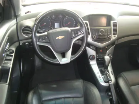CHEVROLET Cruze Hatch 1.8 16V 4P LTZ SPORT6 FLEX AUTOMTICO, Foto 10