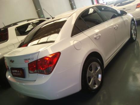 CHEVROLET Cruze Sedan 1.8 16V 4P LT ECOTEC FLEX AUTOM�TICO, Foto 2