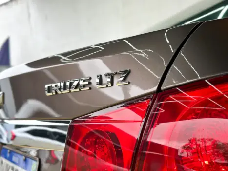CHEVROLET Cruze Sedan 1.8 16V 4P LTZ ECOTEC FLEX AUTOMÁTICO, Foto 9