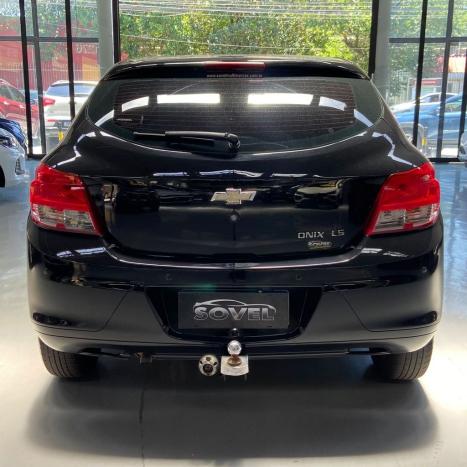 CHEVROLET Onix Hatch 1.0 4P FLEX LS, Foto 6