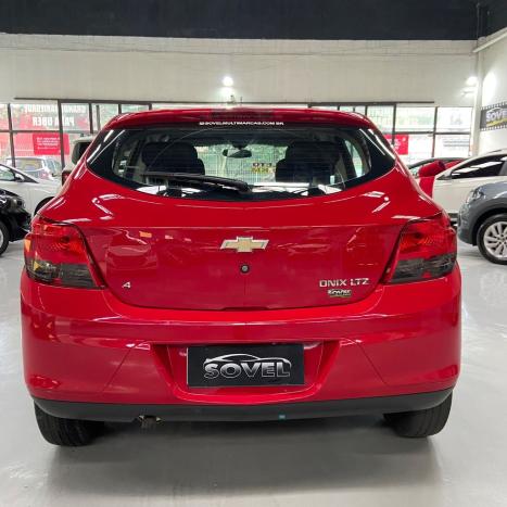 CHEVROLET Onix Hatch 1.4 4P FLEX LTZ, Foto 5