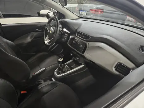 CHEVROLET Onix Hatch 1.0 4P FLEX LT, Foto 2