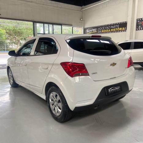 CHEVROLET Onix Hatch 1.0 4P FLEX LT, Foto 4 CHEVROLET Onix Hatch 1.0 4P FLEX LT, Foto 4