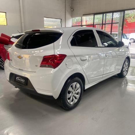 CHEVROLET Onix Hatch 1.0 4P FLEX LT, Foto 7 CHEVROLET Onix Hatch 1.0 4P FLEX LT, Foto 7
