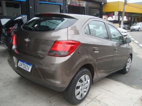 CHEVROLET Onix Hatch 1.4 4P FLEX LT, Foto 2