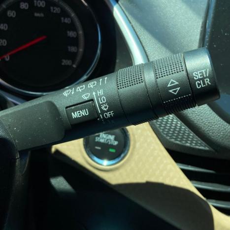 CHEVROLET Onix Hatch 1.0 12V 4P FLEX PREMIER TURBO AUTOMTICO, Foto 12