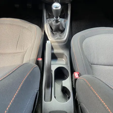 CHEVROLET Onix Hatch 1.4 4P FLEX LT, Foto 15