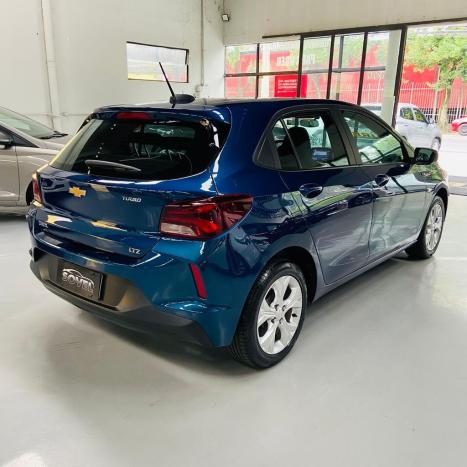 CHEVROLET Onix Hatch 1.0 12V 4P FLEX LTZ TURBO, Foto 4