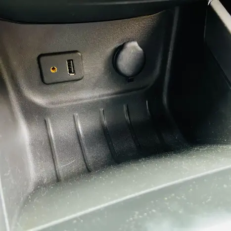 CHEVROLET Onix Hatch 1.4 4P FLEX LT, Foto 13