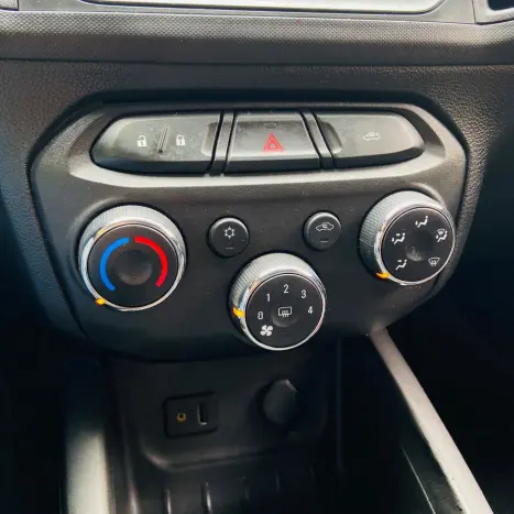 CHEVROLET Onix Hatch 1.4 4P FLEX LT, Foto 14