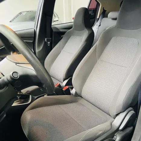 CHEVROLET Onix Hatch 1.0 12V 4P FLEX LT TURBO, Foto 13