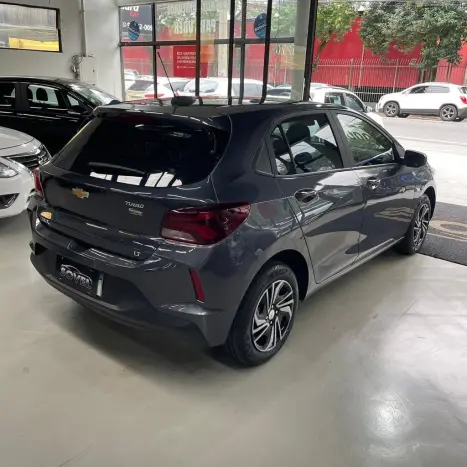 CHEVROLET Onix Hatch 1.0 12V 4P FLEX LT TURBO, Foto 4