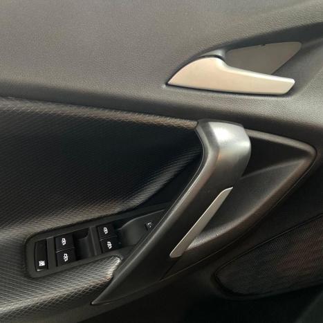 CHEVROLET Tracker 1.2 12V 4P FLEX TURBO LTZ AUTOM�TICO, Foto 28