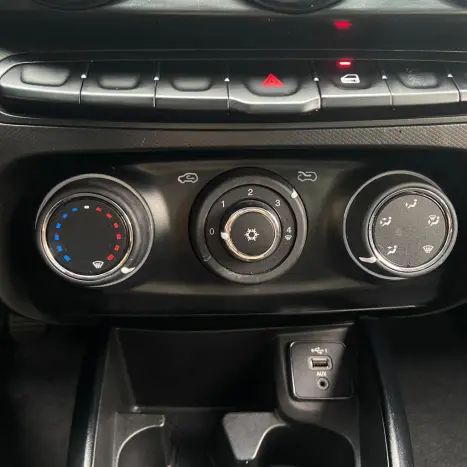 FIAT Cronos 1.3 4P FLEX DRIVE, Foto 10 FIAT Cronos 1.3 4P FLEX DRIVE, Foto 10