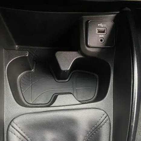 FIAT Cronos 1.3 4P FLEX DRIVE, Foto 23 FIAT Cronos 1.3 4P FLEX DRIVE, Foto 23