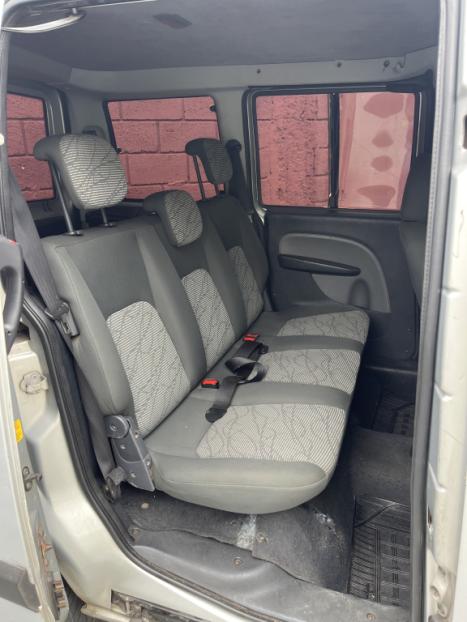 FIAT Doblo 1.4 4P FLEX ATTRACTIVE 7 LUGARES, Foto 5