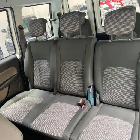 FIAT Doblo 1.8 16V 4P FLEX ESSENCE 7 LUGARES, Foto 15