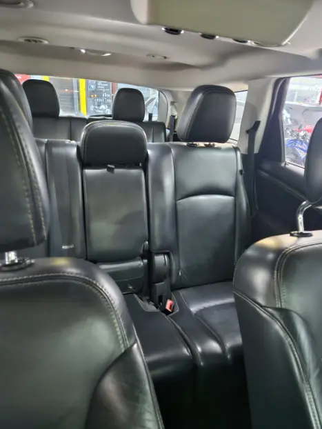 FIAT Freemont 2.4 16V 4P PRECISION AUTOMÁTICO 7 LUGARES, Foto 2