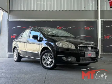 FIAT Linea 1.8 16V 4P FLEX ESSENCE DUALOGIC AUTOMATIZADO, Foto 3