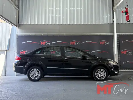 FIAT Linea 1.8 16V 4P FLEX ESSENCE DUALOGIC AUTOMATIZADO, Foto 4