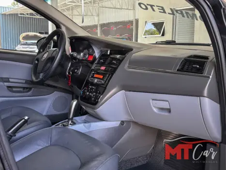 FIAT Linea 1.8 16V 4P FLEX ESSENCE DUALOGIC AUTOMATIZADO, Foto 12