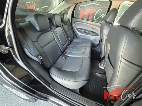 FIAT Linea 1.8 16V 4P FLEX ESSENCE DUALOGIC AUTOMATIZADO, Foto 17