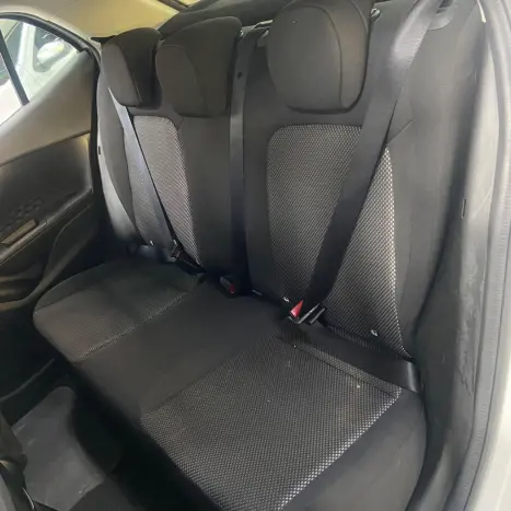 FIAT Pulse 1.3 16V 4P FLEX DRIVE AUTOMÁTICO CVT, Foto 17 FIAT Pulse 1.3 16V 4P FLEX DRIVE AUTOMÁTICO CVT, Foto 17