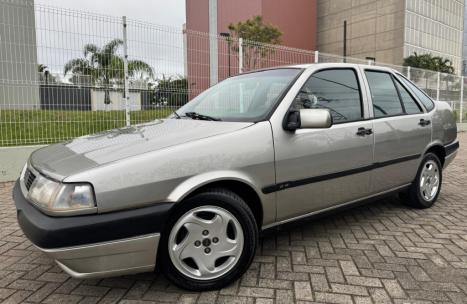 FIAT Tempra 2.0 16V 4P HLX, Foto 1