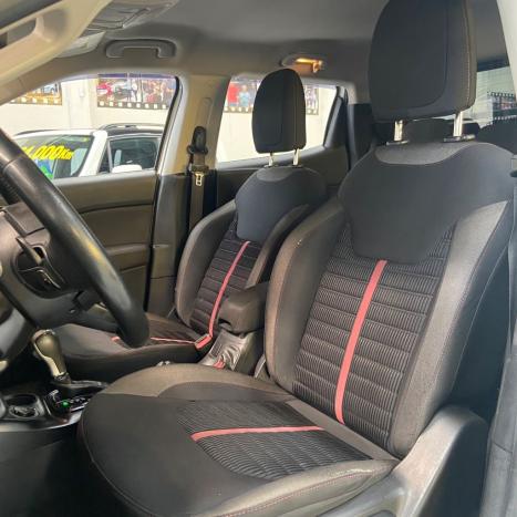 FIAT Toro 1.8 16V 4P FLEX FREEDOM AUTOMÁTICO, Foto 26 FIAT Toro 1.8 16V 4P FLEX FREEDOM AUTOMÁTICO, Foto 26