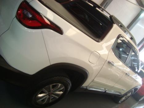 FIAT Toro 1.8 16V 4P FLEX FREEDOM AUTOM�TICO, Foto 5