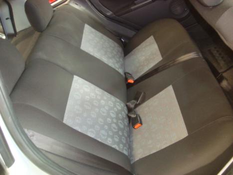 FORD Fiesta Hatch 1.0 4P FLEX, Foto 4