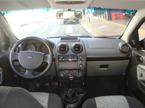 FORD Fiesta Hatch 1.0 4P FLEX, Foto 4