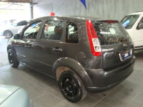 FORD Fiesta Hatch 1.6 4P FLEX, Foto 2