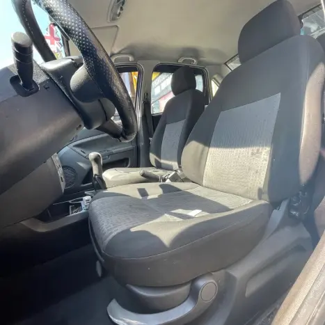 FORD Fiesta Sedan 1.6 4P FLEX, Foto 21