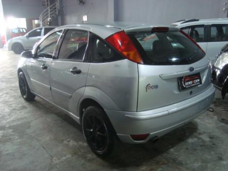 FORD Focus Hatch 1.6 4P, Foto 3