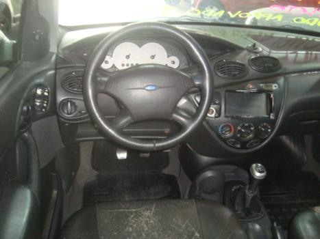 FORD Focus Hatch 1.6 4P, Foto 5