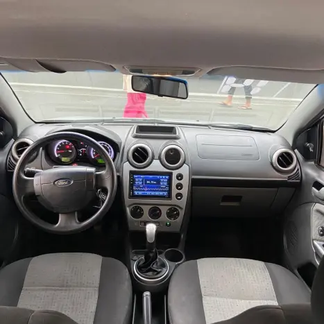 FORD Focus Sedan 1.6 SE 16V 4P FLEX, Foto 13