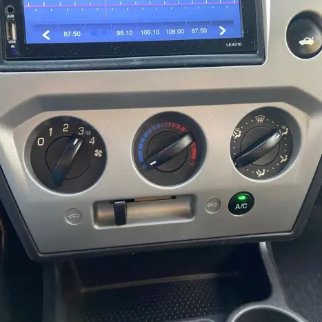 FORD Focus Sedan 1.6 SE 16V 4P FLEX, Foto 17