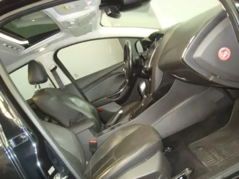 FORD Focus Sedan 2.0 16V 4P FLEX TITANIUM PLUS POWERSHIFT AUTOM�TICO, Foto 3